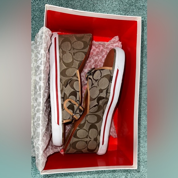 Coach Alyssa woman’s Size 9.5 Sandals slip on wedge ladies sandal with box - Picture 4 of 5